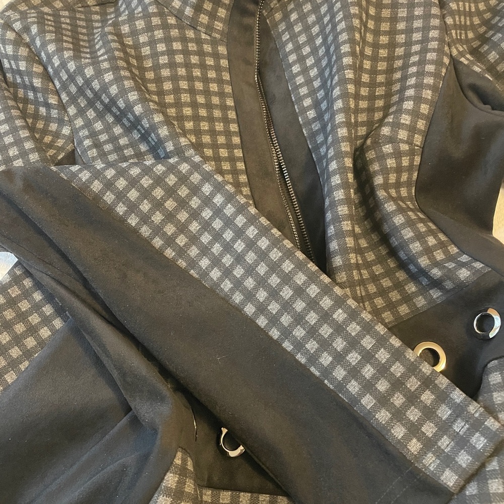 Joseph Ribkoff Black and Gray Checkered Blazer - Picture 10 of 15
